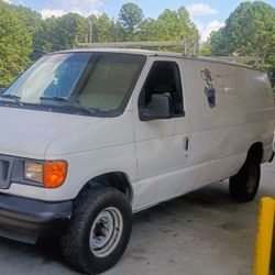 2007 Ford E-350