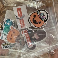 Stickers/customize Stickers