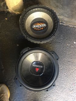 2 Bocinas En Buenas Condiciones