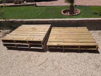 Durable Pallets For Sale 52"x48"