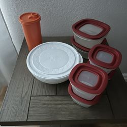 Pampered chef salad bowl, Tupperware and Rubbermaid containers