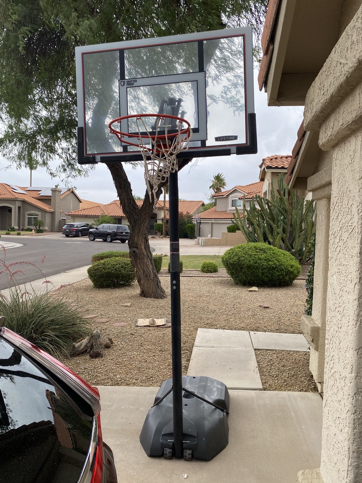 Lifetime 7-10’ Basketball Hoop Package Deal