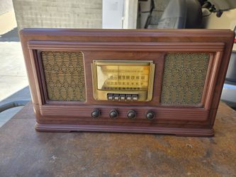 Antique Radio