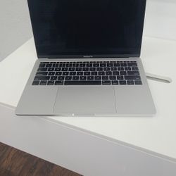 Apple Macbook Pro 13" 2017- 90 Days Warranty - Best Deal In Town