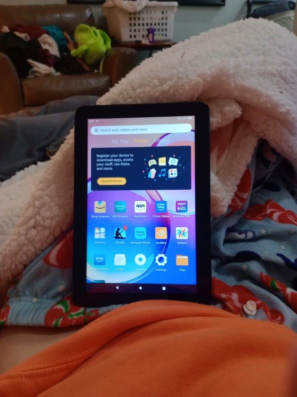 Amazon fire HD 8 (12th generation)