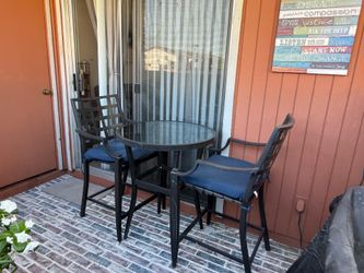 Patio set