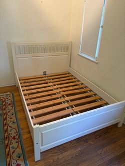 MUST GO NOW: IKEA Wood Full Bed Frame Santa Monica