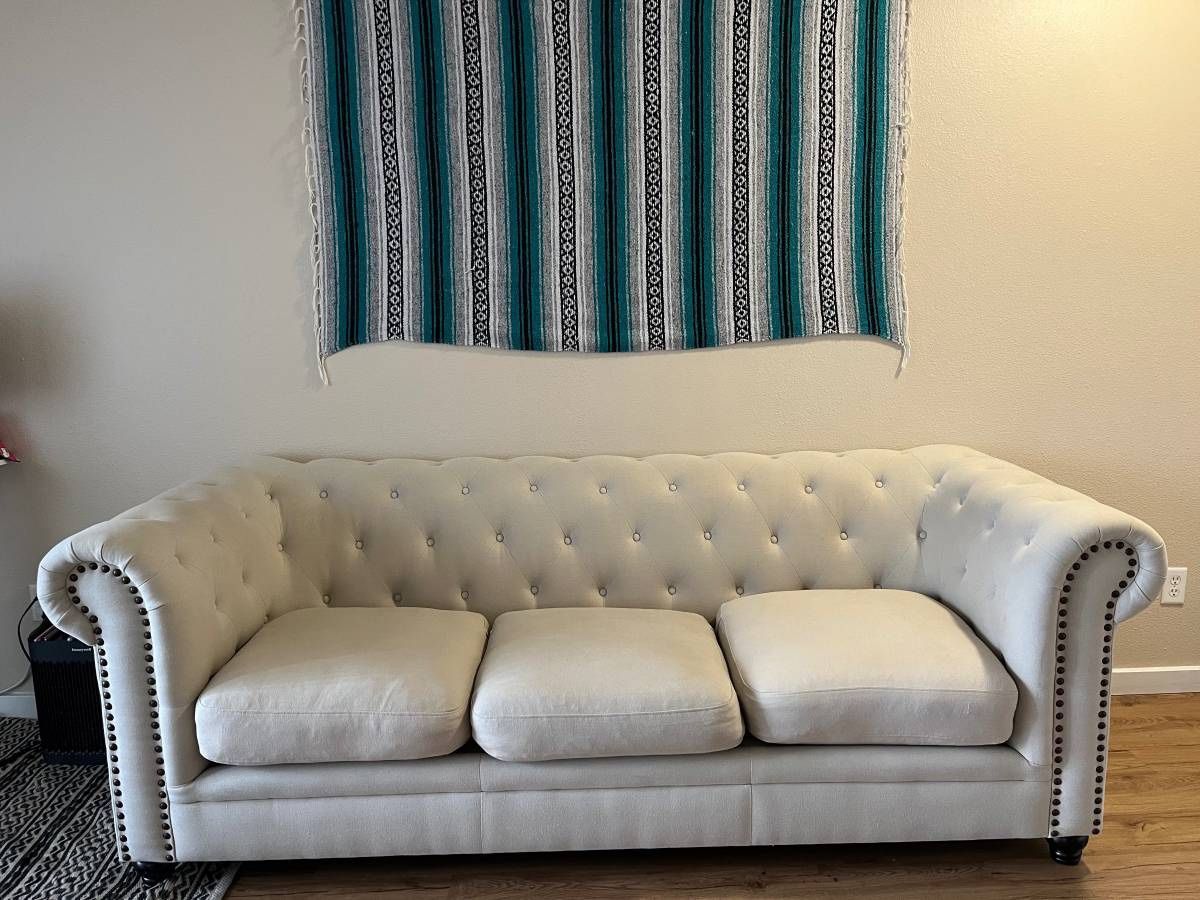 WHITE COUCH