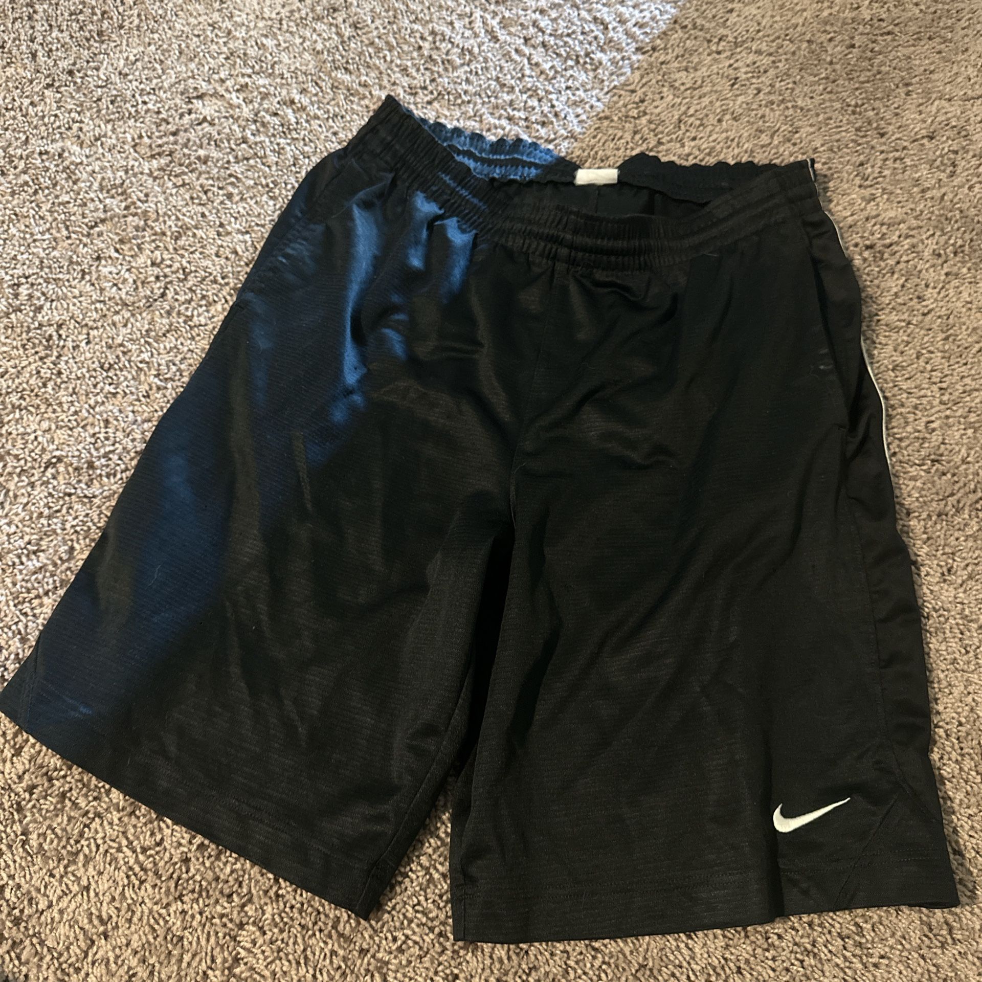 Vintage Black Nike Shorts Size Large