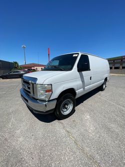 2012 Ford E-150