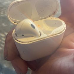 Apple Air Pods 2 Generation Left Ear Only