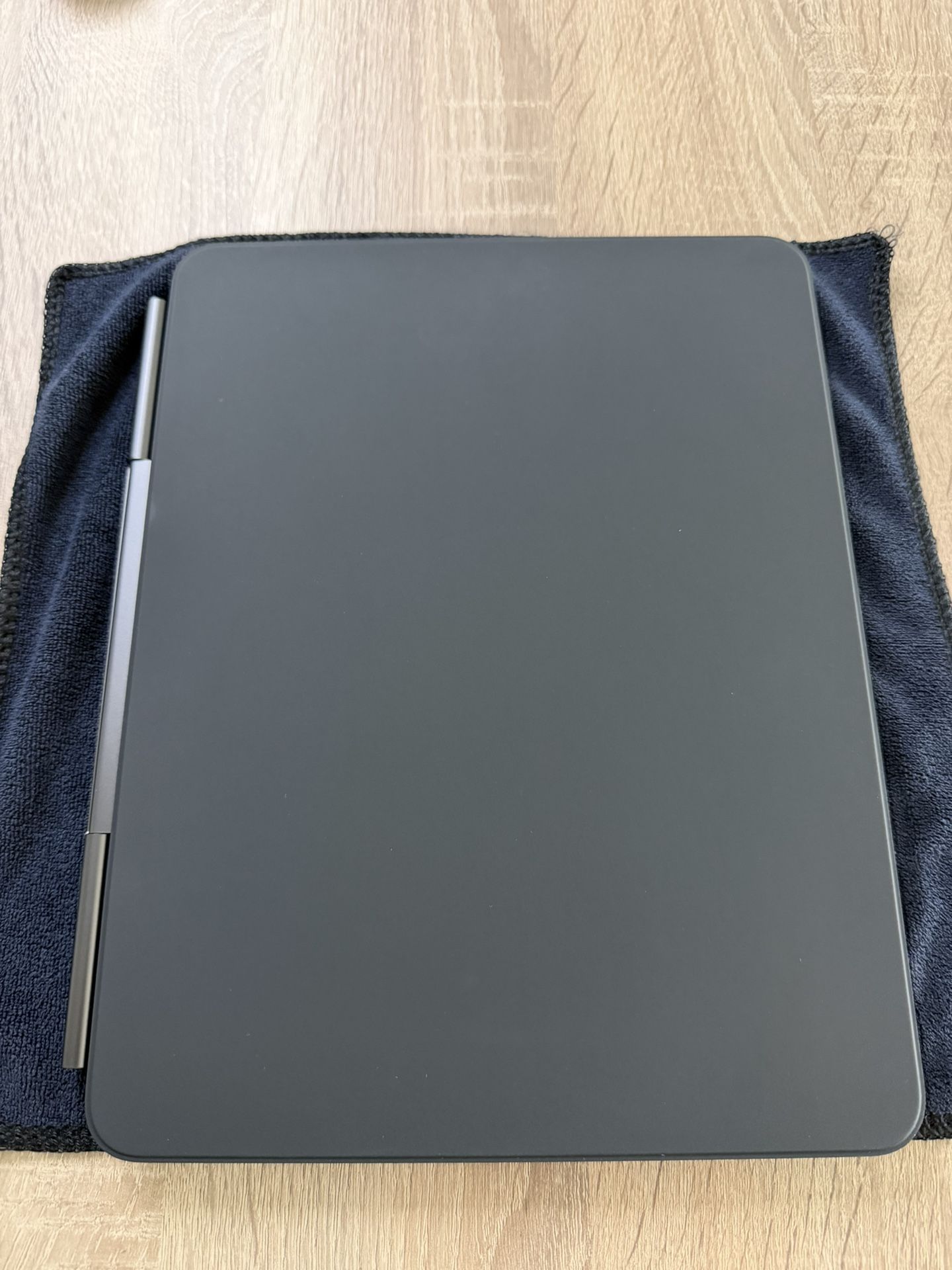 13 Inch iPad Pro M4 1TB Nano Display With Magic Keyboard And Pencil Pro