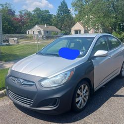 2012 Hyundai Accent