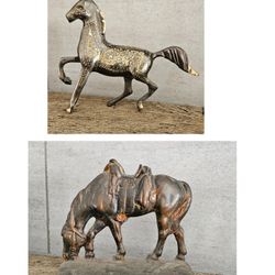 Horse Statues 