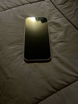 iPhone 15 Pink 256gb unlocked -NO SHIPPING