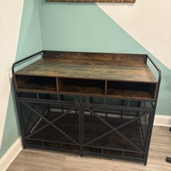 Large Dog Crate/Console Table
