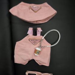 Clothes for labubu 
