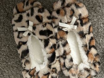 Women’s new slippers