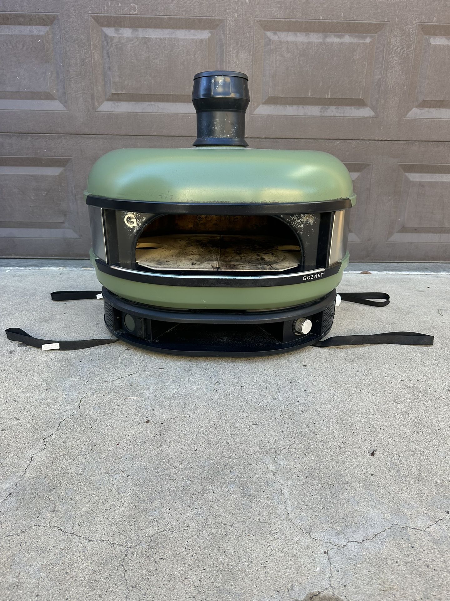 Used Gozney Dome Dual Fuel Natural Gas Pizza Oven