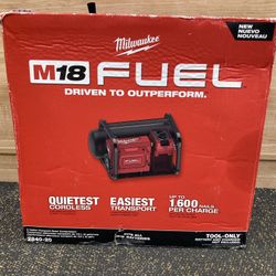 Milwaukee 2840-20 M18 FUEL 2 Gallon Compact Quiet Compressor