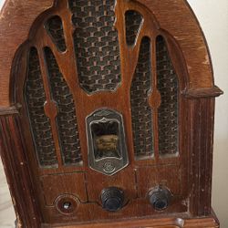 Old Achoo Radio Antique 