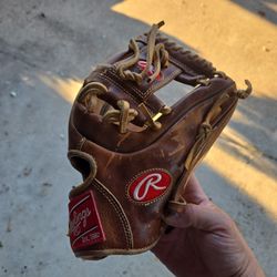 Glove Rawlings