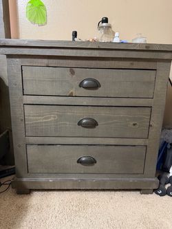 3-Drawer Rustic Wood Dresser