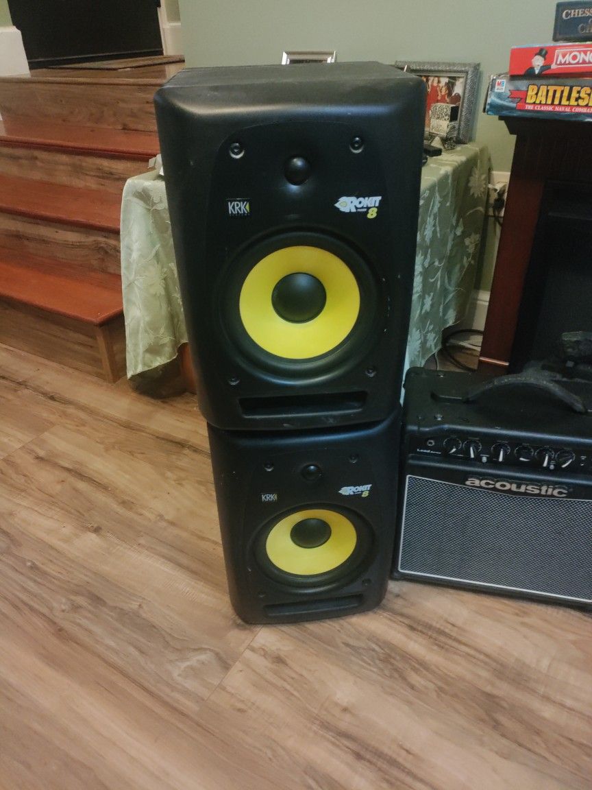 Rocket 8 Speakers