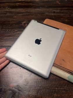 iPad with case & charging cord