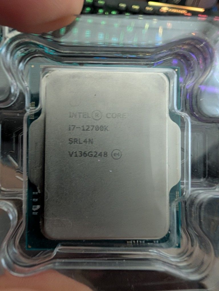 Intel Core i7-12700k