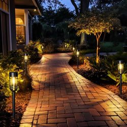  8 Pack Solar Pathway Lights, Outdoor Garden Lights, Waterproof Solar Powered for Driveway, Patio, Lawn, Garden Decoration (Warm White)