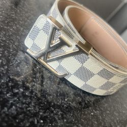 Men’s LV Belt
