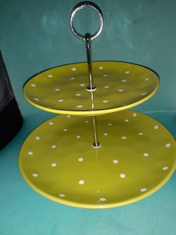 Maxwell & Williams Two Tier Cake Stand Lime Sprinkle