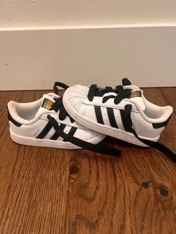Adidas Superstar 8C