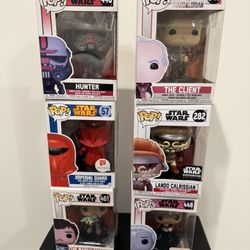 SET OF SIX STARS WARS FUNKO POP TOY  COLLECTION IN EXCELLENT CONDITION. INCLUDES NUMBER 448,461, 282,57,346 AND 446. $100.00  OR BEST OFFER. 
