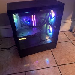 Custom Built gaming pc 1660 super , 11th gen i7 