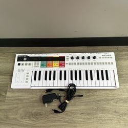 Arturia Keystep Pro MIDI Controller/Sequencer/Keyboard