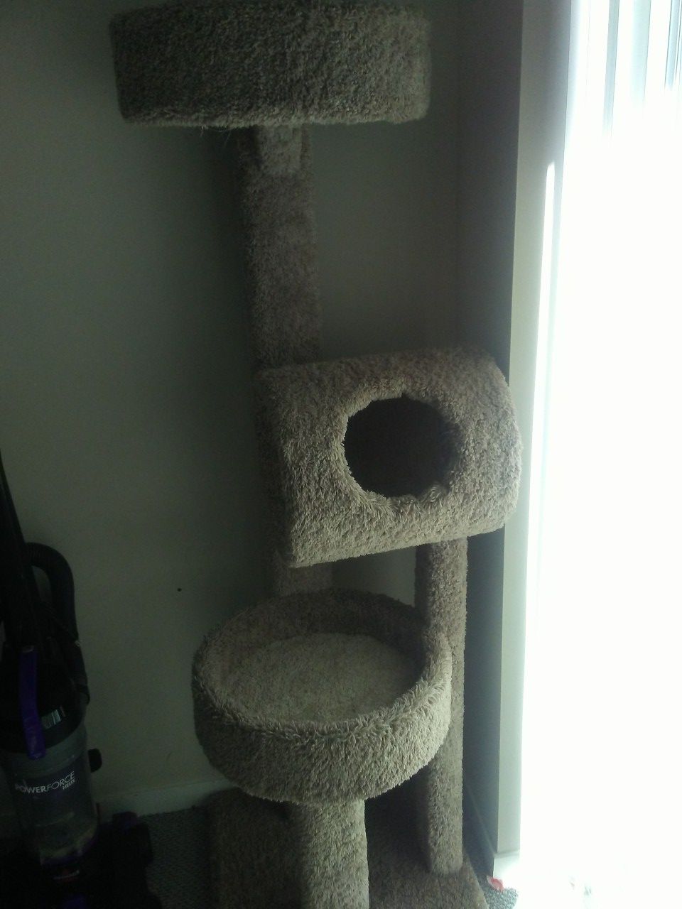 Cat tower and scratcher