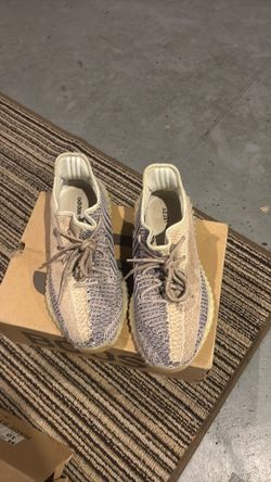 Yeezy 350v2