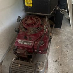 Free Propane, Buffer