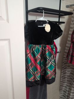 Holiday dress size 4-5 little girls
