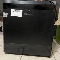 1.6 cu ft Mini-Fridge