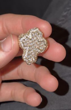 Moissanite Diamond Rings