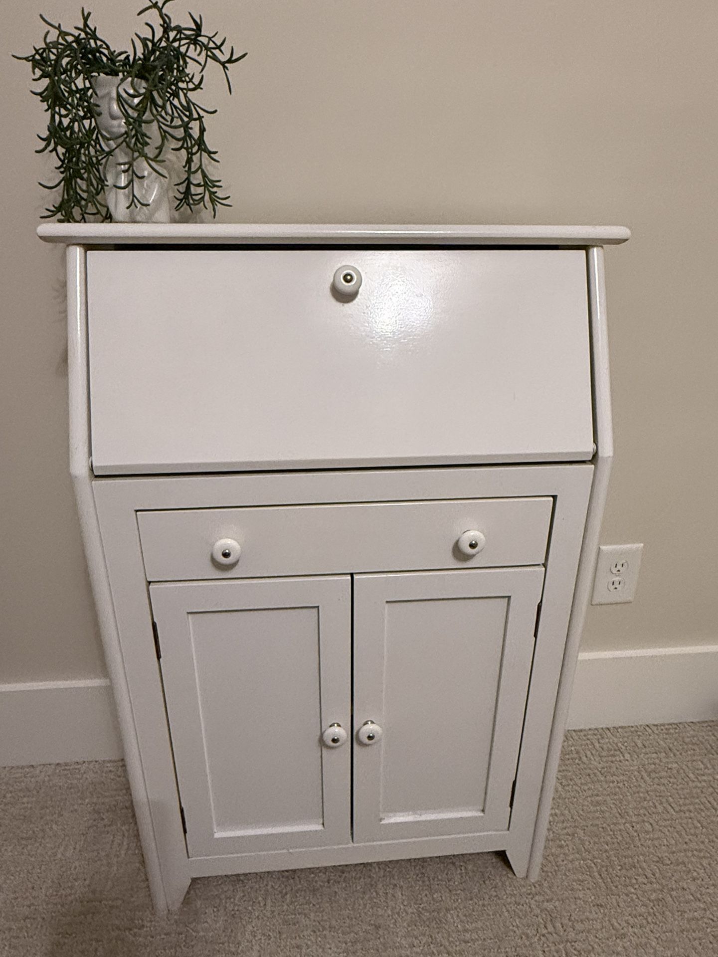 Sleek Secretary’s Desk