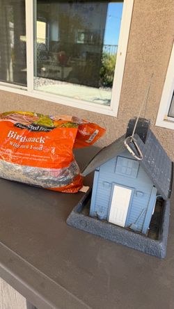 Bird feeder and bird food