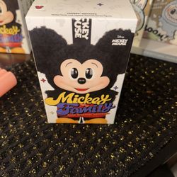 PopMart Mickey Family