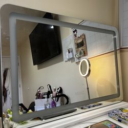 Vanity Mirror