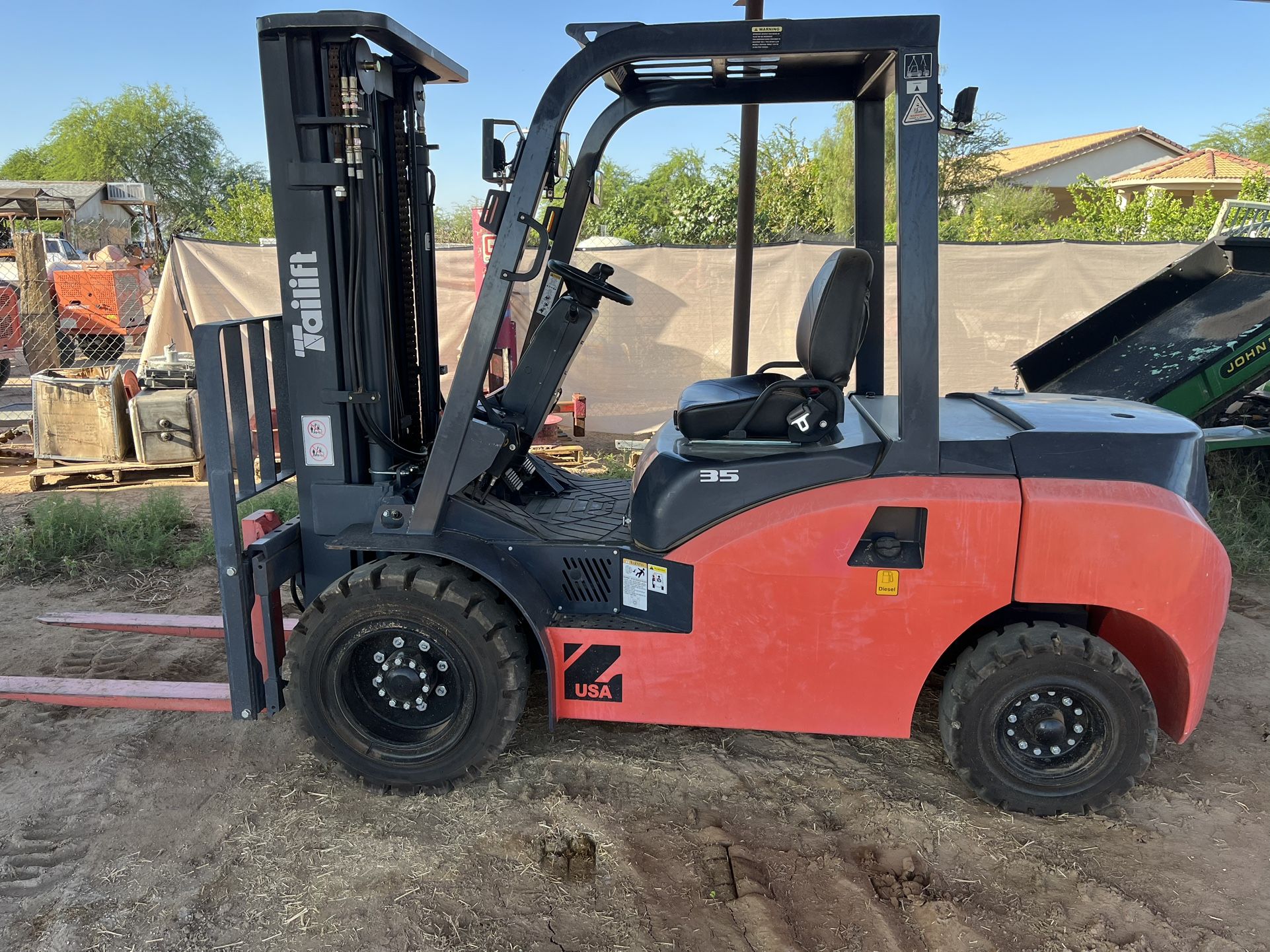 8k Forklift