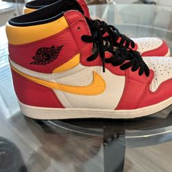 Jordan 1 Light Fusion Red