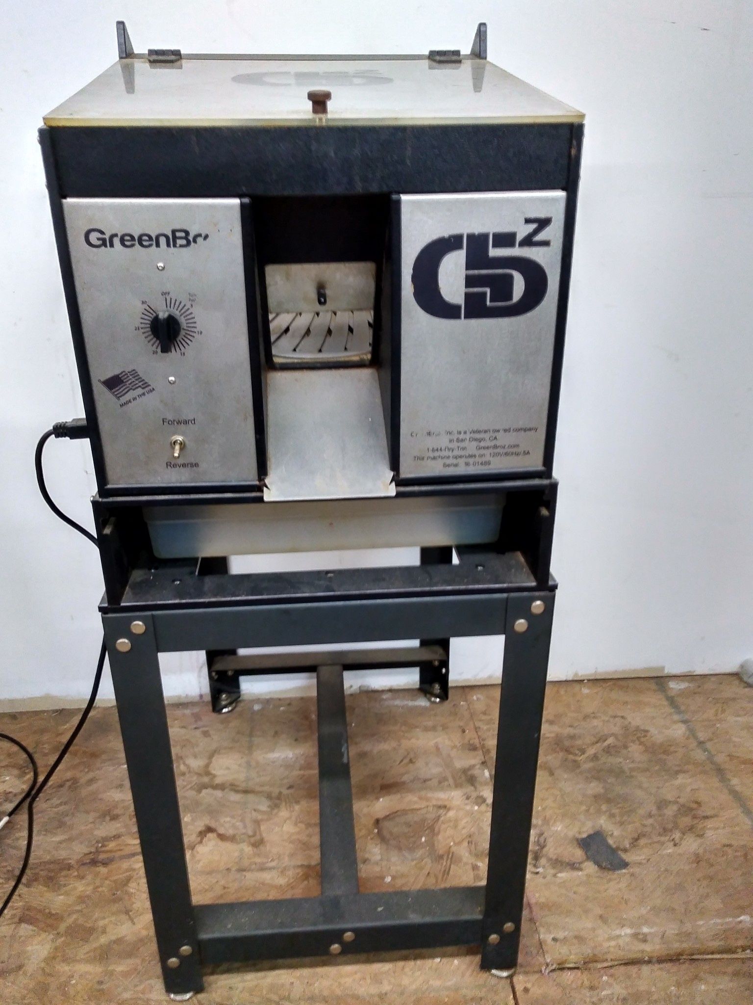 GreenBroz 215 Dry Trimmer, Grow Equipment